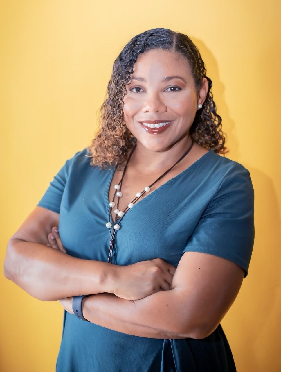 Speaker Ruleta Camacho-Thomas