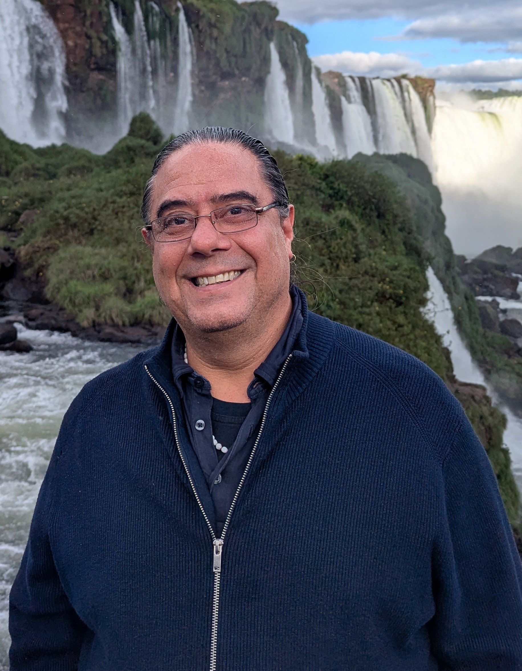 Speaker Jon Paul RODRIGUEZ