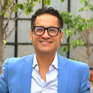 Speaker José Luis Chicoma