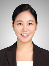Speaker YUMI SON